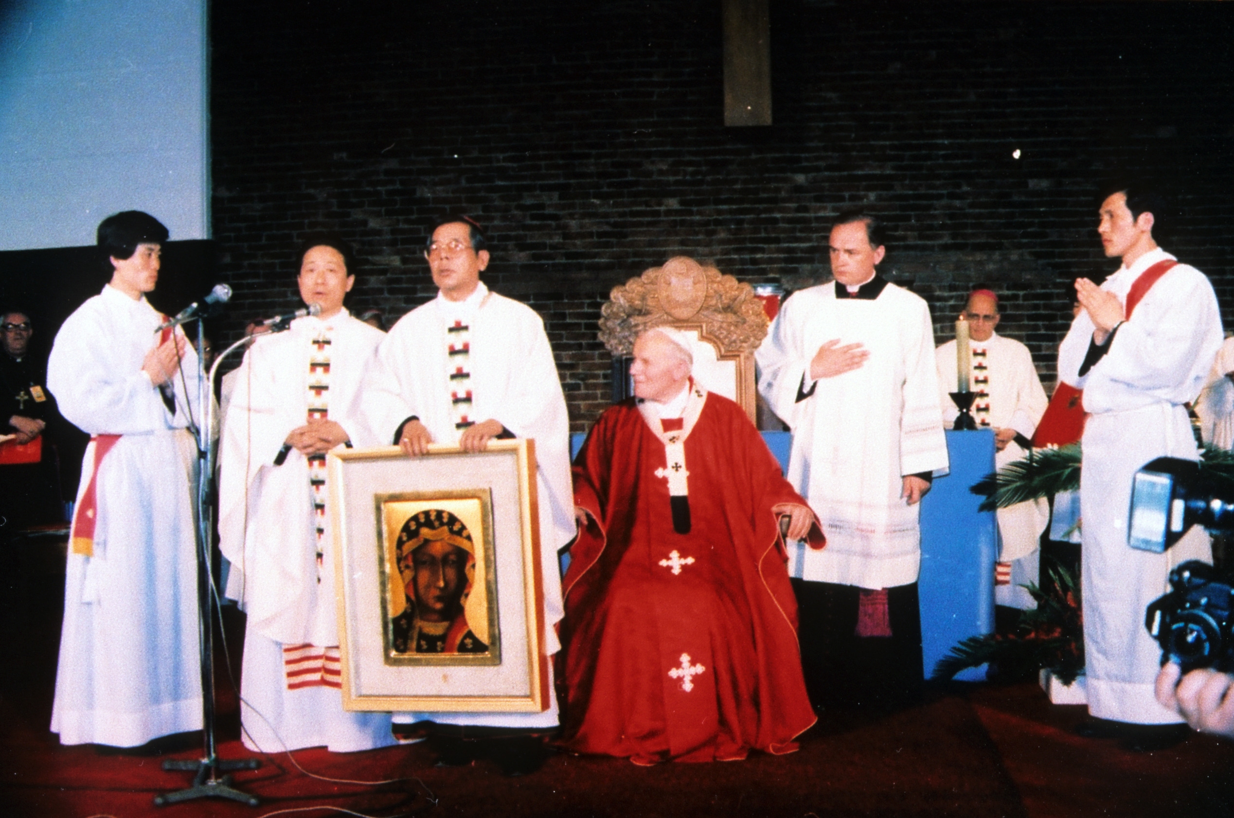 가톨릭대학 (1959~1992) (7)의 관련된 이미지 입니다.